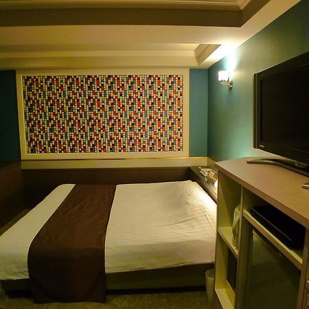 Hotel Golf III Atsugi (Adults Only) Esterno foto