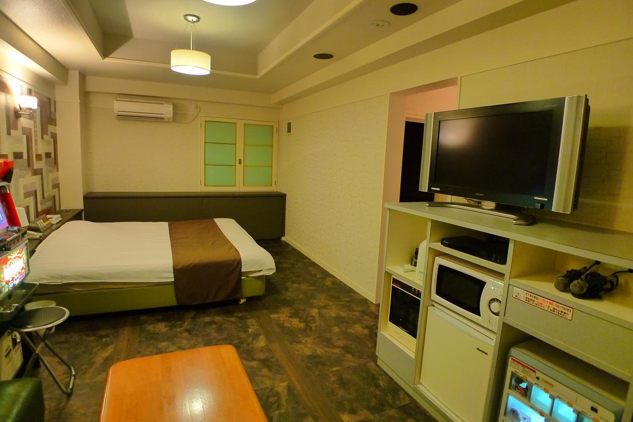 Hotel Golf III Atsugi (Adults Only) Esterno foto